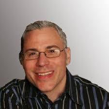 Daniel Pakula's Instagram, Twitter & Facebook