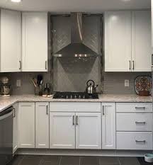 Siemens' wide range of cooker hoods offers many kitchen design options. Range Hood Options