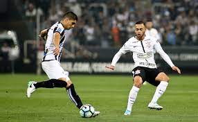 Veja a tabela oficial e o placar do jogo. Corinthians X Santos Veja Quem E O Fregues No Classico Torcedores Noticias Sobre Futebol Games E Outros Esportes