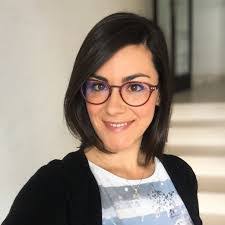 Alexandra Lazarevic's Instagram, Twitter & Facebook