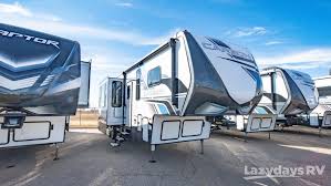 Because of all that lazy days has to offer, its supercenter has become a major rv tourist attraction in itself, each year attracting more than 1.25 million visitors from all over the world. 2022 Keystone Rv Carbon 348 For Sale In Loveland Co Lazydays