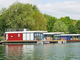 Floating 44 Bei Xanten Hausboot Hausboot Wohnen Ostsee Urlaub Ferienwohnung