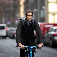 Streit um Radverkehrsplan: Fahrradaktivisten verärgert über  Verkehrssenatorin