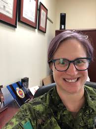 Barbara Honig's Instagram, Twitter & Facebook