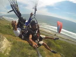 HOTEL EN MONTAÑITA ECUADOR