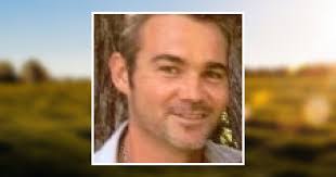 Todd Roy's Instagram, Twitter & Facebook