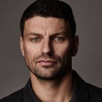 James Mace's Instagram, Twitter & Facebook