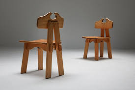 Spanish Brutalist Oak Dining Chairs 1970s Set Of 4 In 2020 Oak Dining Chairs Dining Chairs Oak Color