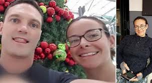 Eşini kurtarmak için köpek balığını yumrukladı!