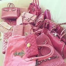 セレブキャバ嬢 すご過ぎる高級バッグの数々を公開 シャネル エルメス プラダ ミュウミュウ クロムハーツといった愛用品にファンも釘付け by grp crooz blog バッグ エルメス シャネル