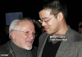 Amy Chan, Sidney Herman, Mitch Herman, Harvey Herman and Honoree Stan...  News Photo