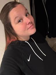 A 6 inch would fix my life rn 🙈