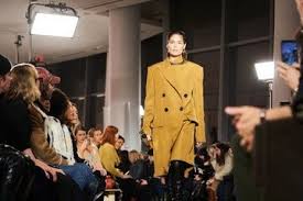 Physical Digital Virtual The Masterminds Of Fashion Show Production Weigh In On Runway S Future In 2020 Fashion Fashion Show Proenza