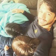 Isabel Figueira angustiada com o pai do filho em greve de fome há sete dias