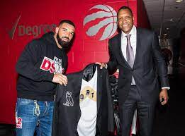 Mlse Presents Drake With A Diamond Encrusted Jacket Worth An Estimated 769 000 The Star