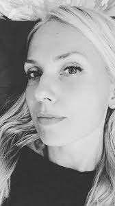 Wraithsong: Desirable Creatures, Book I: 1 : Squires, E J: Amazon.com.au:  Books