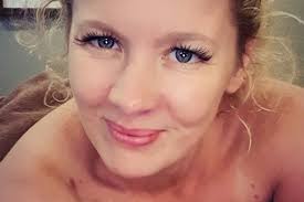 Naga Anna Powierza Fotografka Pokazala Jej Zdjecie Topless Z Playboya Natemat Pl