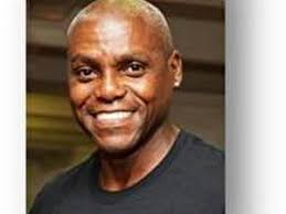 'ich betrüge bei den steuern' oder 'ich betrüge meine frau. Nike Berlin Carl Lewis Eroffnet Flagship Store Im Europa Center Berlin De