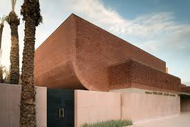 The yves saint laurent museum in marrakech is a museum dedicated to the fashion designer yves saint laurent located in marrakesh, morocco. Madison Cox Ouvre Les Portes Du Musee Yves Saint Laurent Marrakech Point De Vue