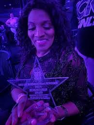 Rhonda Cowan's Instagram, Twitter & Facebook