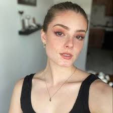 Sydney Dobbins (simplsydney)