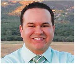 Justin Luna's Instagram, Twitter & Facebook