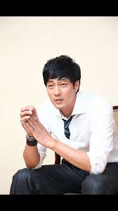Kehidupan inggit serasi dengan 5 sahabatnya, kekasih bernama tristan, dan cinta kedua orang tuanya di jogja. I Need Him In My Life As My Husband So Ji Sub Korean Actors Actors