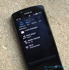 Nokia 700 Review - SlashGear