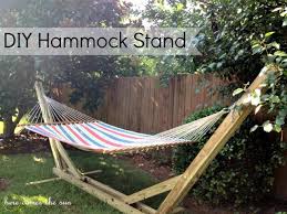 40 Diy Hammock Stand That You Can Make This Weekend Arka Bahce Mobilyalari Hamaklar Dogadaki Etkinlikler