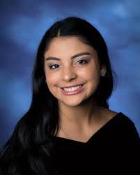 Taryn Calderon's Instagram, Twitter & Facebook