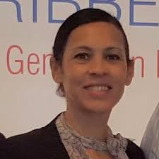 Suzanne Shaw (@suzanne_m_shaw)