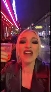 🚨 DANIEL VAILLANT DÉCOUVRE LE MÉTRO 🚇💥, Daniel Vaillant, ex-ministre,  perd chauffeur et protection… et panique., « Je n’ai pas conduit depuis 25  ans, comment je fais ? », Nous,