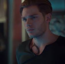 Any Shadowhunters fans around :) <3 here is a panel with Jace aka Dominic  Sherwood