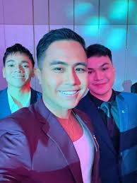 After the event in QC, Hubby Rye and I went to BGC so that I could perform  tonight with my champion brothers Rap Cañedo and Darius Miguel at Accenture  in the Philippine's