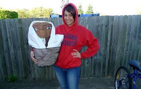 Kindheitshelden Kostum Ideen Zur Mottowoche Fur Madchen Und Jungs Kindheitshelden Kostum Kindheitshelden Ausserirdischer Kostum