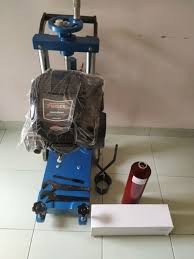 Perusahaan kami menawarkan jasa coring lantai beton dengan harga pertitik yang cukup beragam tergantung seberapa besar diameter lubang yang akan anda buat, jumlahnya sesuai dengan titik yang dibutuhkan, ketebalan beton yang dilubangi, serta tipe mesin. Jual Core Drill Di Palembang Alat Laboratorium Teknik Sipil
