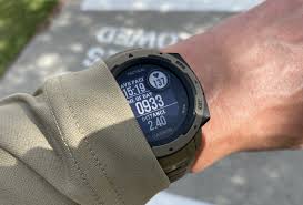 It also looks like most other garmin boxes these days. Garmin Instinct Tactical The Brooks Review