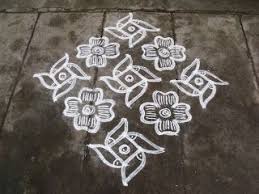 Scopri ricette, idee per la casa, consigli di stile e altre idee da provare. Rangoli Designs Kolam S No 40 15 1 Ner Pulli Kolam Rangoli Designs Pulli Kolam Flower Drawing Design