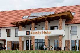 Şehitliğin toplam alanı 4598 metrekare. Hotel Family Hotel Balastya Balastya Trivago De