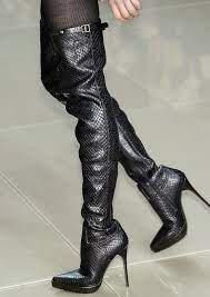 人 burberry boots heels knee boots