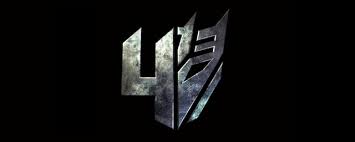 Cade yeager (mark wahlberg) kızı tessa ile (nicola peltz) birlikte kendi halinde yaşayan bir araba tamircisi ve mucittir. Michael Bays Transformers 4 Spielt Vier Jahre Nach Drittem Teil Kino News Filmstarts De