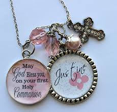 Specially designed first communion candle features a cross, chalice and grapes above i am the bread of life. Amazon Com Personalized First Holy Communion Gift Childrens Name Daughter Granddaughter Niece Present Big Sister Religious Catholic Beautiful Quote Handmade