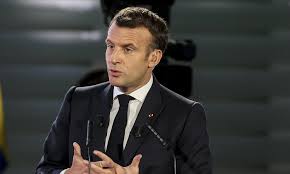 «cela fait très longtemps qu'auprès des pêcheurs, des agriculteurs, des salariés qui sont délocalisés, je viens dire qu'il y a une autre politique possible»,. French Soldiers Send Emmanuel Macron Another Warning About Concessions To Islamism Daily Mail Online