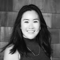 Kelly Levine's Instagram, Twitter & Facebook