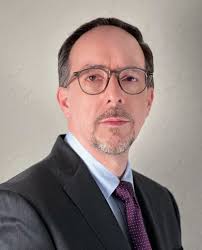 Matt Stuart: Galería + Mini Bio