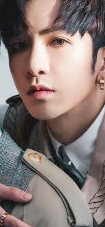 大叔的愛真實版】 Anson Lo被翻五年前坦然出櫃神徒力撐：永遠支持教主剛播完的港版《大叔的愛》，Anson  Lo（盧瀚霆）將出櫃的「阿牧」演活，其性取向亦成為話題。而他確是《大叔的愛》真實版，早在2016年入行前，未有偶像包袱的Anson，已經出櫃，公開與同是舞蹈導師的  ...