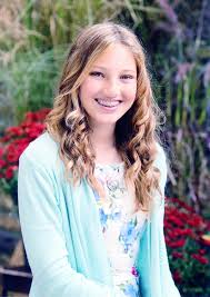 She was 13 years old. Why Don T I Feel Jealous That My Daughter Is Prettier Than Me At Her Age Daily Mail Online
