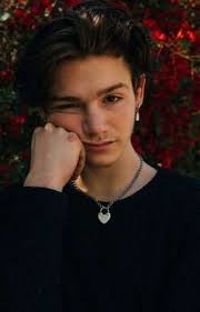 Payton Moormeir 🌷🌷🌷🌷❤️❤️❤️❤️