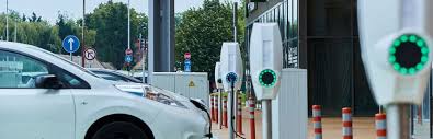 This means electric cars are more efficient and get slightly better range per hour in summer than they do in winter. How Long Does It Take To Charge An Electric Car Greencharging Co Uk