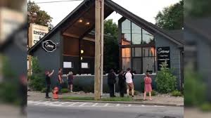 Последние твиты от mitch mcconnell (@mmcconnellbwsim). Protesters Ruined Mitch Mcconnell S Louisville Dinner Again